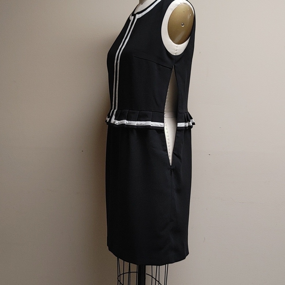 G2000 Women Black with White Trim LBD Dress 38 - Picture 10 of 17